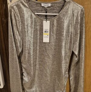 NEW WITH TAGS. WOMENS MEDIUM Calvin Klein Metallic Long Sleeve Top